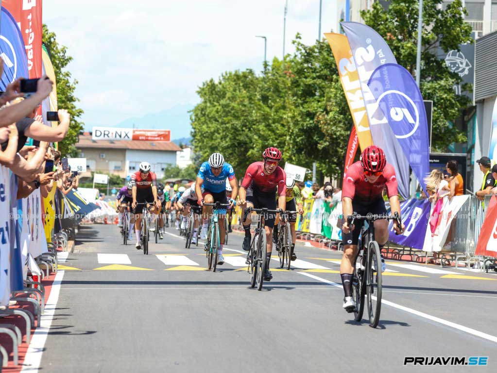 ODLIČNE UVRSTITVE V ITALIJI IN NA MARATONU FRANJA